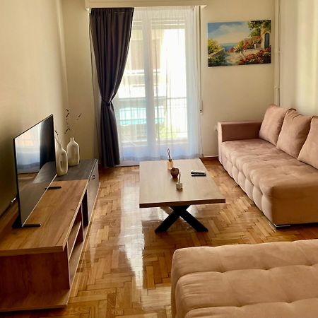 Spacious Apartment Near Panormou Metro Ateny Zewnętrze zdjęcie