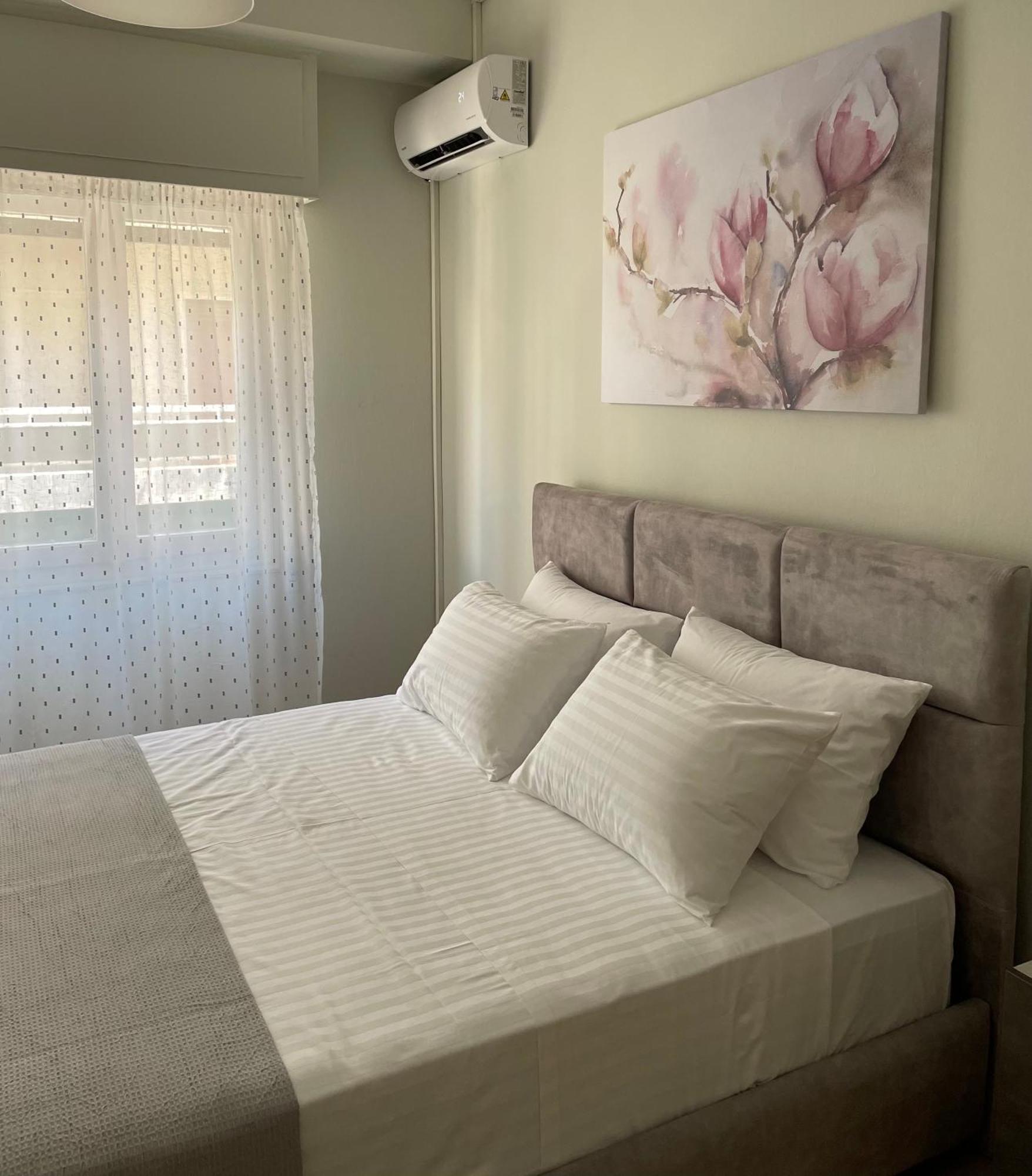 Spacious Apartment Near Panormou Metro Ateny Zewnętrze zdjęcie